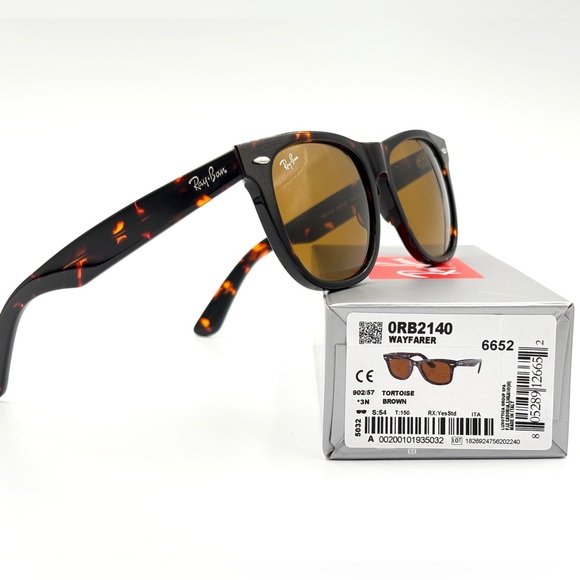 Ray-Ban Brown Sunglasses Classic Accessories - Picture 15 of 16